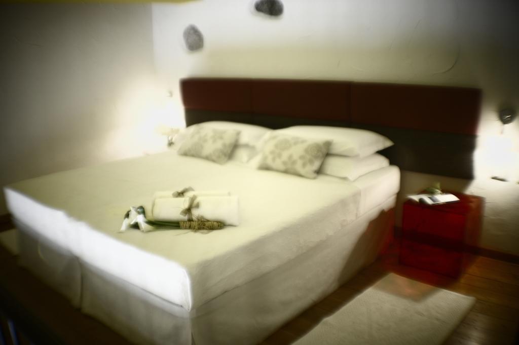 Il Giardino Degli Aranci Bed & Breakfast Mores Room photo