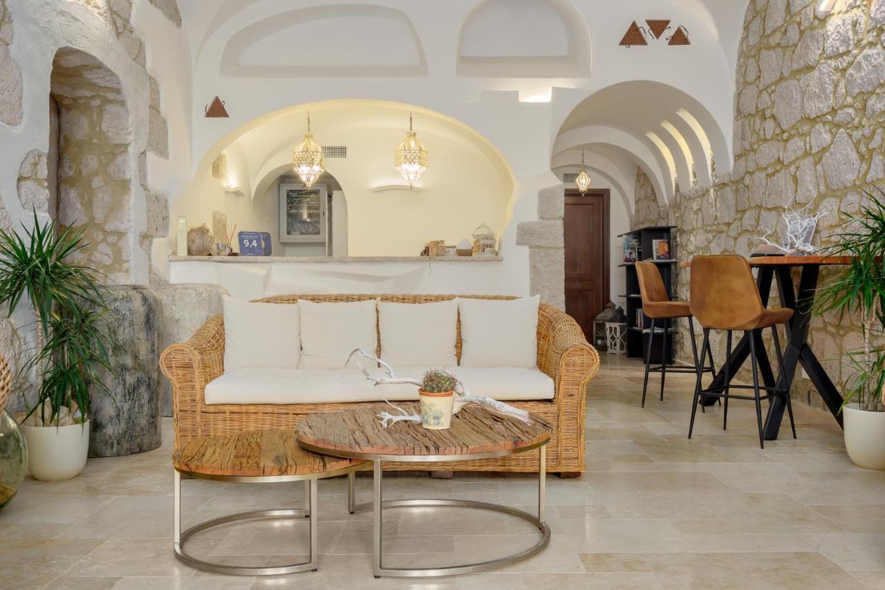 Il Giardino Degli Aranci Bed & Breakfast Mores Exterior photo