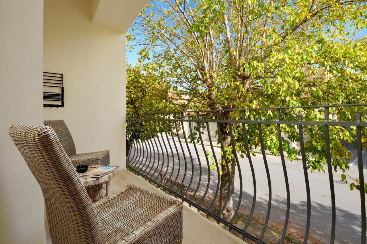 Il Giardino Degli Aranci Bed & Breakfast Mores Exterior photo