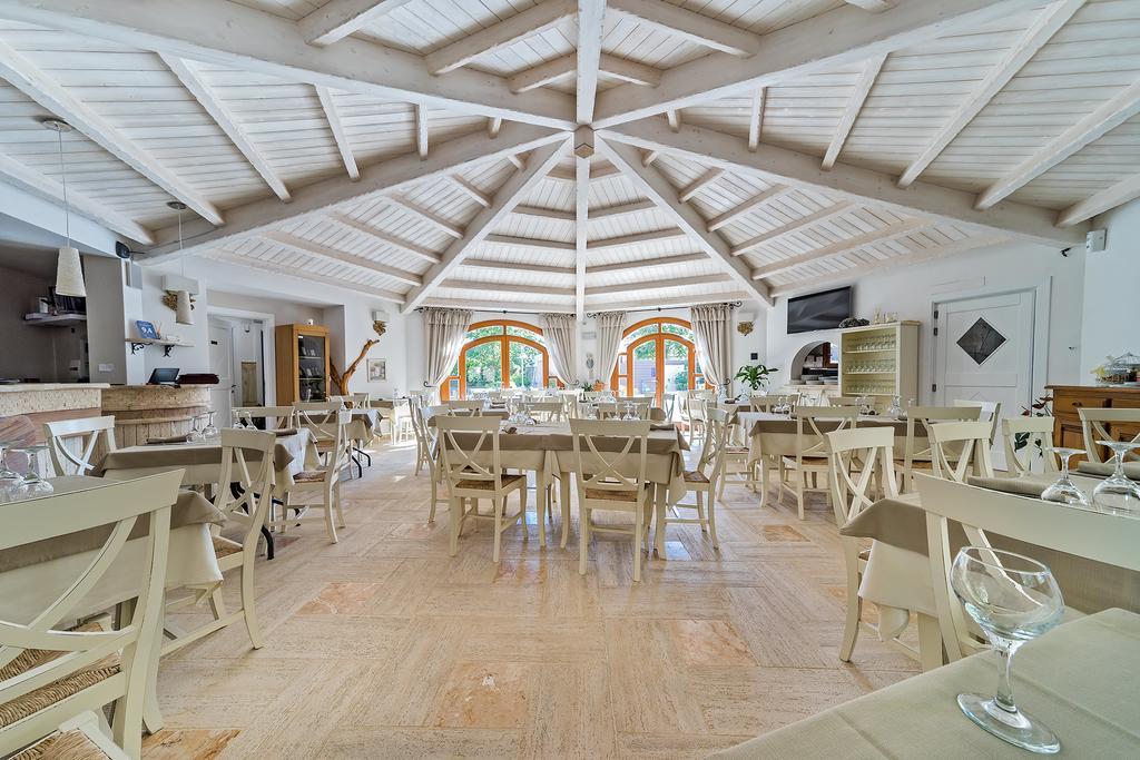 Il Giardino Degli Aranci Bed & Breakfast Mores Exterior photo